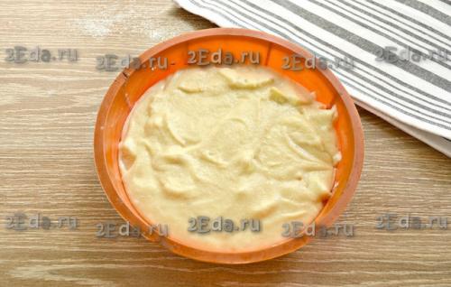 Пышный манник с яблоками. 02