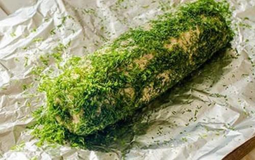 Селедочное масло.  Все в нашей стране знают и любят такую закуску, как масло селедочное, рецепт которого несложен в приготовлении. 05