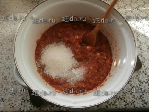 Аджика с баклажанами и яблоками на зиму. 03