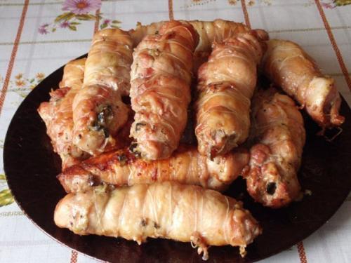 Куриные рулеты с грибами.