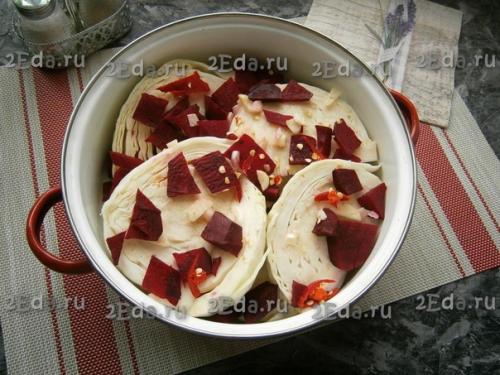Капуста, маринованная со свеклой по-грузински. 04