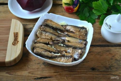 Салат Шпроты под Шубой. 03