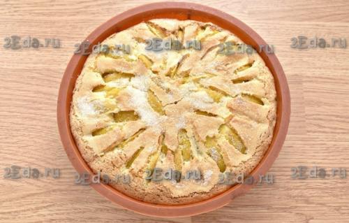 Пирог с яблоками и морковью. 07