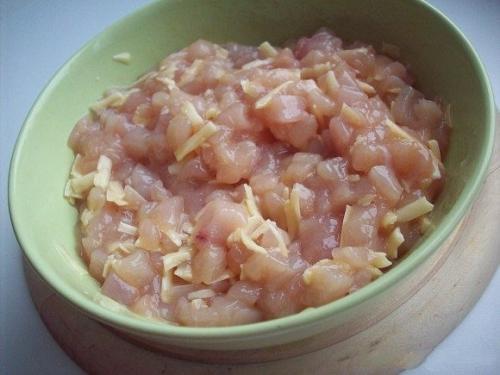 Куриные Оладушки.  Оладьи из куриного Филе и сыра готовятся очень быстро. 04