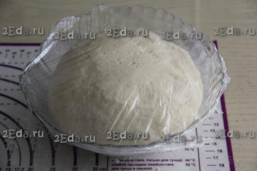 Сосиски в дрожжевом тесте на сковороде. 02 Сосиски в дрожжевом тесте на сковороде. 02