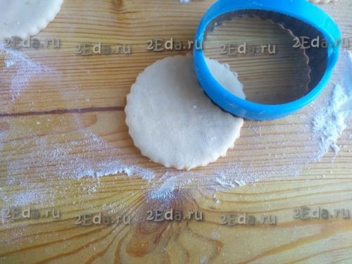 Печенье Бычок.  Новогодние праздники - это особенные дни, собирающие всю семью за торжественным столом. 03 Печенье Бычок.  Новогодние праздники - это особенные дни, собирающие всю семью за торжественным столом. 03