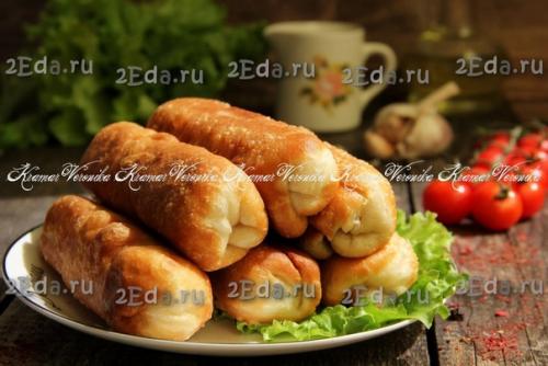 Сосиски в дрожжевом тесте на сковороде. 06 Сосиски в дрожжевом тесте на сковороде. 06