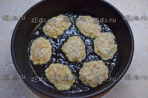 Картофельные драники с салом. 05