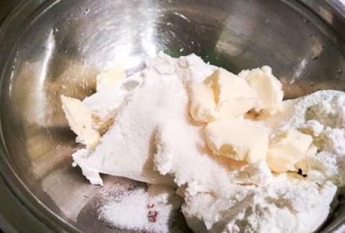 Рулет без выпечки из печенья, банана и творога. 03 Рулет без выпечки из печенья, банана и творога. 03