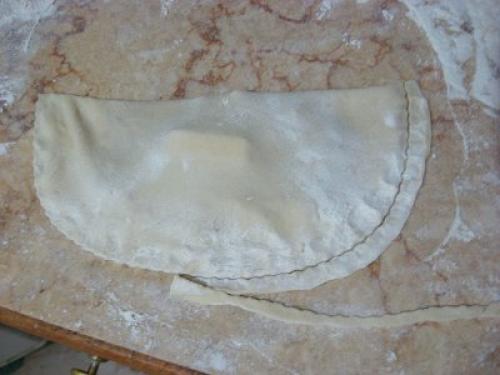 Чебуреки.  Фарш:  В 800 г фарша (у меня грамм 600 было) добавить. 07