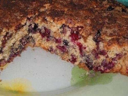 Простая и очень вкусная коврижка.

