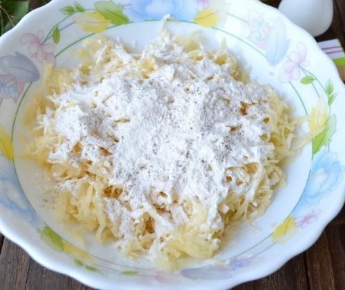 Картофельные драники. Аппетитные, вкусные, сытные драники готовят по-разному. 02 Картофельные драники. Аппетитные, вкусные, сытные драники готовят по-разному. 02