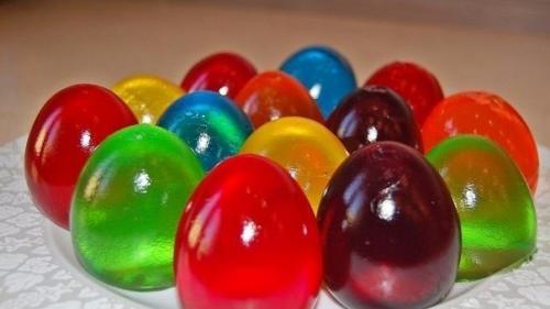 Пасхальные яйца желе.