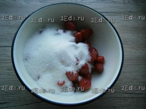 Рецепт варенья из клубники Пятиминутка. 02 Рецепт варенья из клубники Пятиминутка. 02