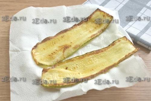 Кабачковые рулетики с сыром и чесноком. 03 Кабачковые рулетики с сыром и чесноком. 03