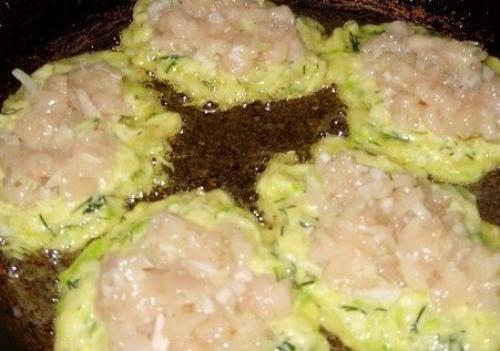 Колдуны из кабачка, с куриным Филе. 01 Колдуны из кабачка, с куриным Филе. 01