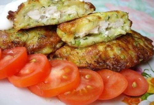 Колдуны из кабачка, с куриным Филе. Колдуны из кабачка, с куриным Филе.