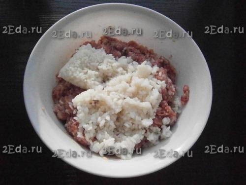 Фаршированные перцы в томатном соусе. 02