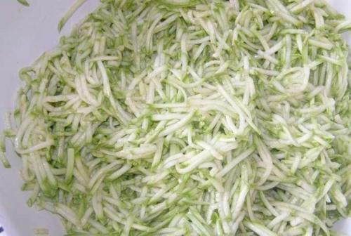 Запеканка из кабачков с фаршем и помидорами. 01