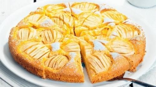 Нежнейший пирог Прелесть на кефире.