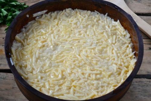 Запеканочка из тертого картофеля с сыром и чесночком. 04