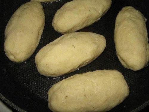 Сосиски в картошке.  Ингредиенты: 03