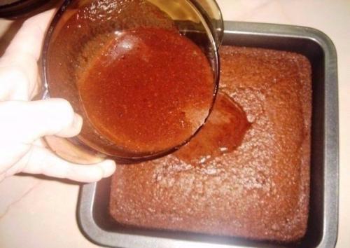 Необычное пирожное!   Этот рецепт удивил меня настолько, что соорудила такое пирожное прямо ночью, оторвавшись от компа. 02