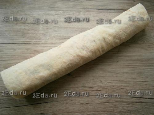 Рулет из лаваша с крабовыми палочками и огурцом. 04 Рулет из лаваша с крабовыми палочками и огурцом. 04