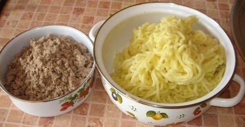 Картофельные зразы.  Ингредиенты: 01