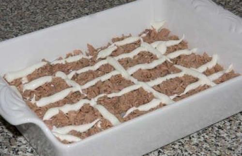 Салат Мимоза. Ингредиенты: 06 Салат Мимоза. Ингредиенты: 06