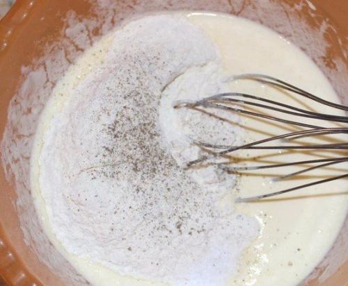 Кляр.  Кляр прекрасно подходит как для отбивных, так и для рыбы. 03