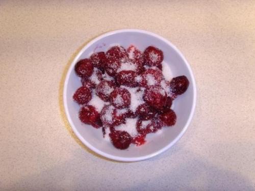 Манник с вишней. 02