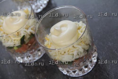 Салат Королевская Шуба с красной рыбой. 03