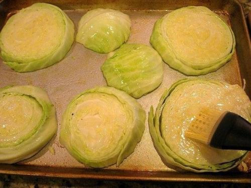 Жареная капуста с чесноком. 01