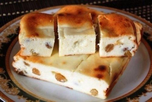 Фантастически вкусная творожная запеканка.
