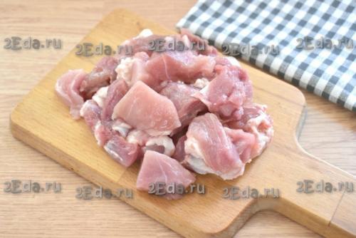 Свинина, тушёная в горшочке в духовке. 01 Свинина, тушёная в горшочке в духовке. 01