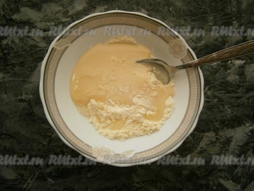 Глазурь со сгущенкой и сухим молоком для кулича. 02