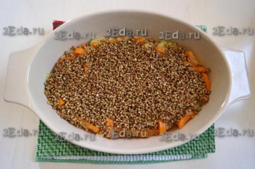 Гречка с куриными окорочками в духовке. 04