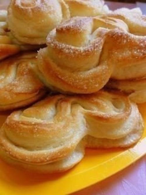 Плюшка сахарная.  В детстве я обожала эти плюшки. Плюшка сахарная.  В детстве я обожала эти плюшки.