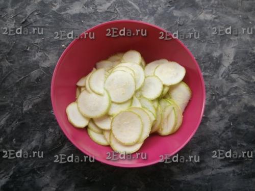 Кабачки с морковью по-корейски быстрого приготовления. 02