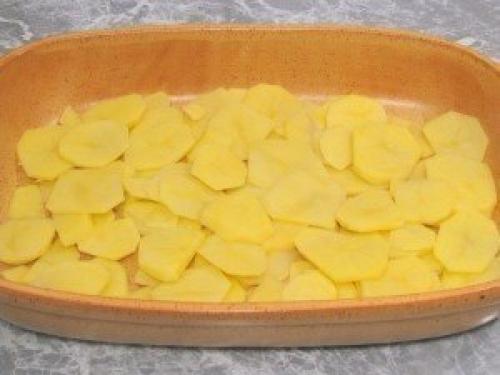 Рыба с картофелем, запеченные под майонезом. 02