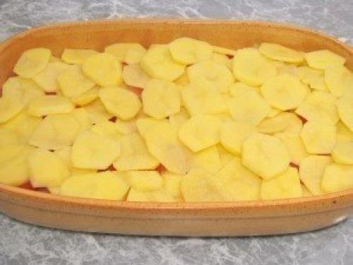 Рыба с картофелем, запеченные под майонезом. 05