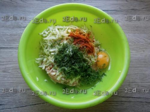 Котлеты из куриного фарша и кабачков в духовке. 03 Котлеты из куриного фарша и кабачков в духовке. 03