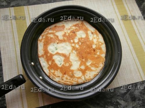 Блины с сыром и укропом на молоке. 05