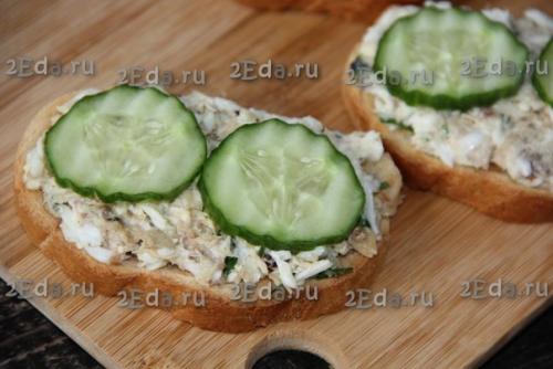 Бутерброды с рыбными консервами и яйцами. 06 Бутерброды с рыбными консервами и яйцами. 06