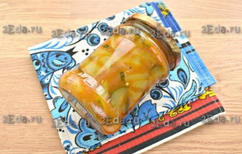 Лечо из болгарского перца с огурцами и томатной пастой на зиму. 05