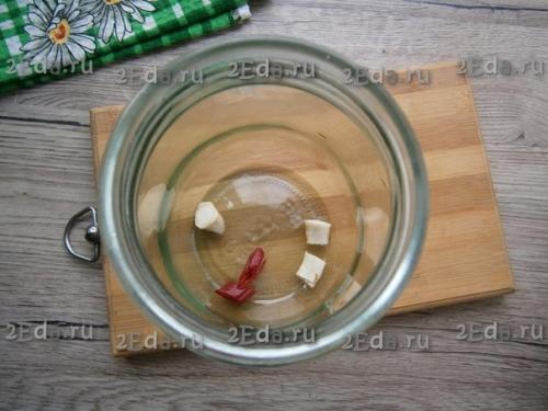 Помидоры, маринованные дольками на зиму. 02