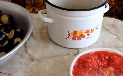 Салат Ленивый Огонёк из баклажанов с помидорами (на зиму). 04