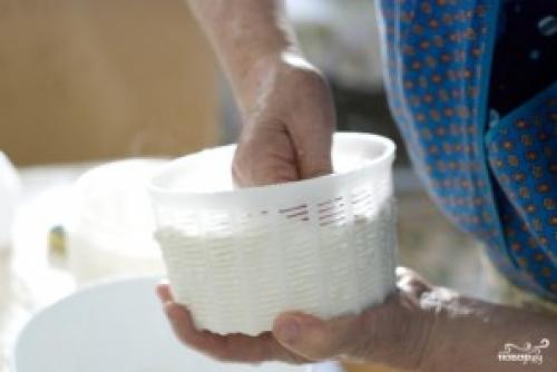 Домашний сыр из молока и уксуса