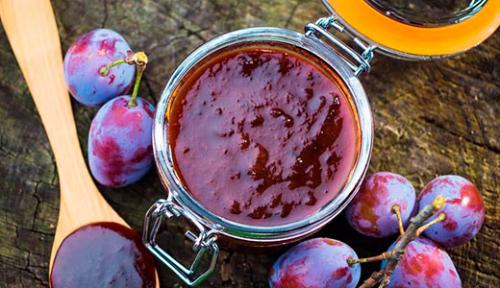 Как сварить сливовый джем на мясорубке.  Джем из синих слив через мясорубку